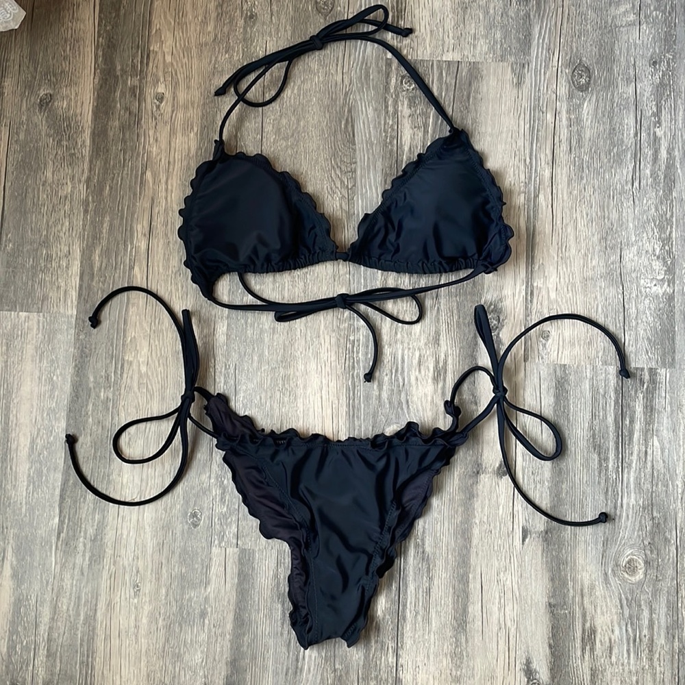 Black string bikini, like new!